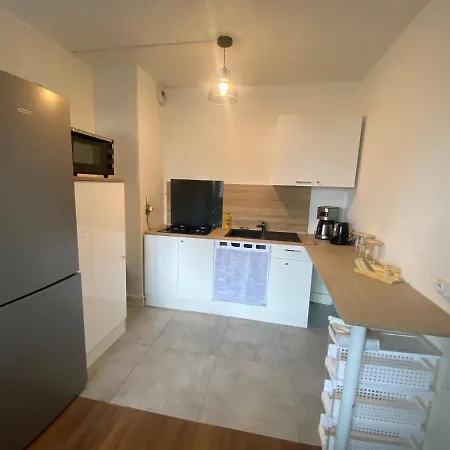 Appartement, Parking Gratuit, Sortie, Autoroute, La Meridienne *